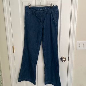 Old Navy , size 6 boot cut, dark blue, casual Friday heans